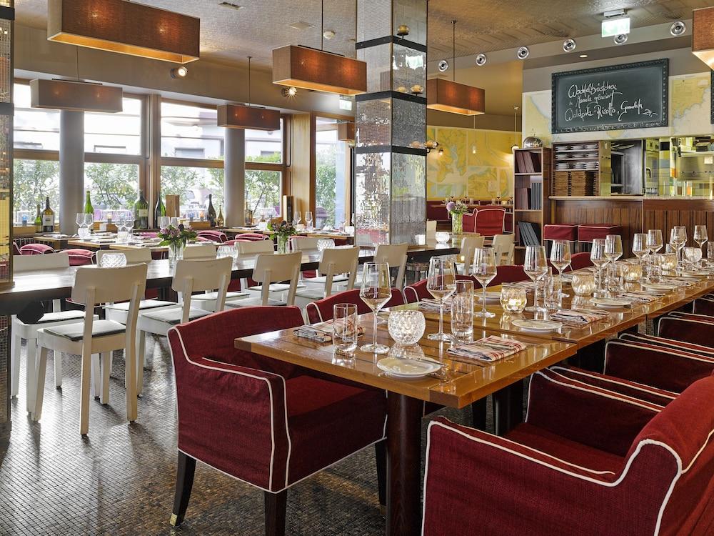Hotel 25hours The Goldman Frankfurt am Main